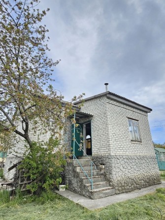 продам дом в пригороде Черноморска - фото 1