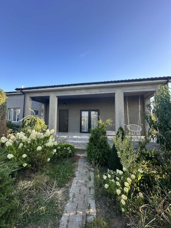 Продам капитальный дом с видом на лиман документы Красноселка. - фото 1