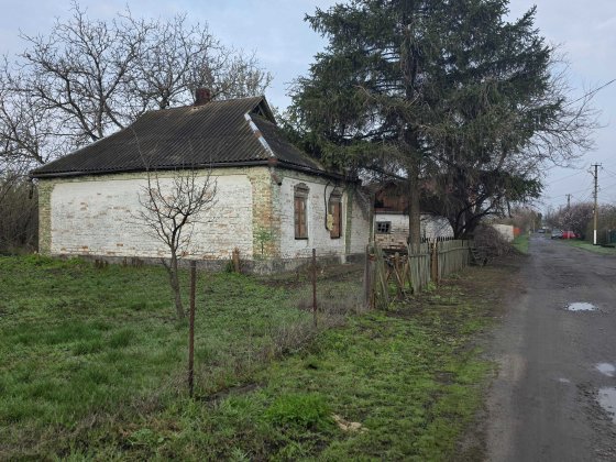 Продаж/ обмін будинку та 25 сот приватизована ділянка Глобино
