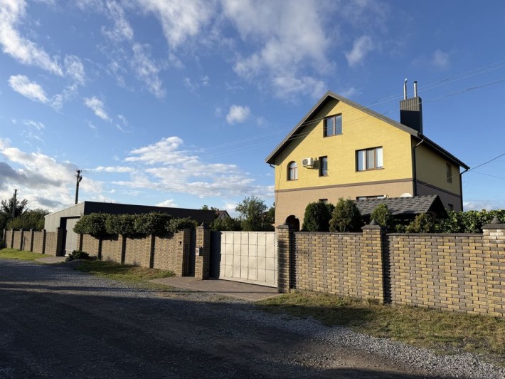 Продається гарний будинок з сучасним ремонтом  24 р - фото 1