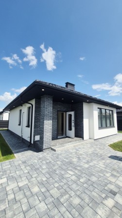 Продам окремий будинок в передмісті Рівного! - фото 1