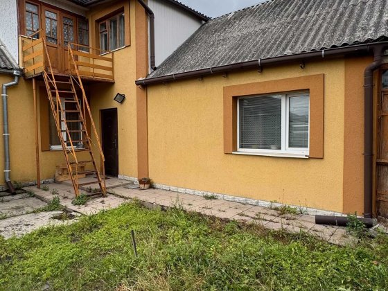 Продаж частини будинку в с. Колоденка, вул. Рівненська Колоденка