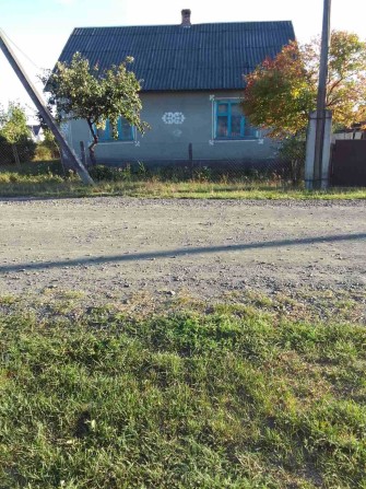 Будинок з ділянкою в смт. Володимирець, Рівненська область - фото 1