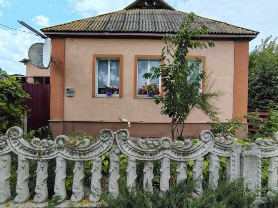 Дім з усіма зручностями Бурынь