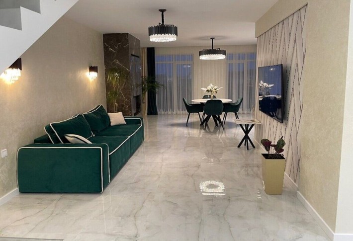 Продаж 3-поверхового котеджу у с.Байківці / Тернопільська область - фото 1