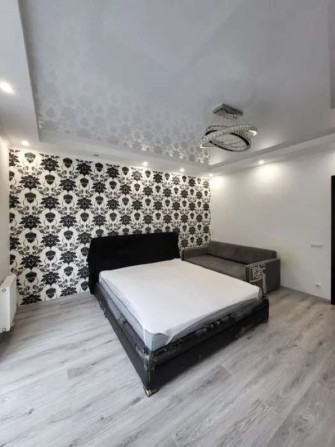 Продаж 1-к квартири Драгоманова 2 - фото 1