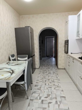 Продається половина будинку в районі ЦРБ по вул. Нова. - фото 1