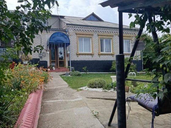 Продається будинок район ЦРБ Первомайськ