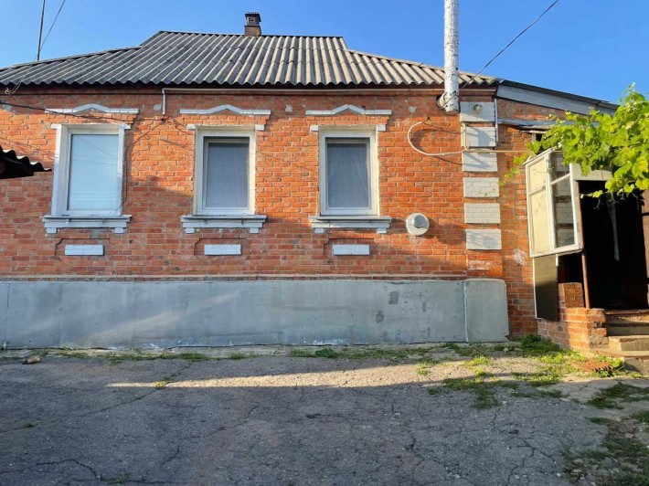 Продам будинок у м. Богодухів - фото 1