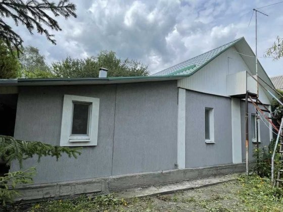Продам затишний будинок 67 кв.м з ремонтом та всіма зручностями — смт Коротич Коротич