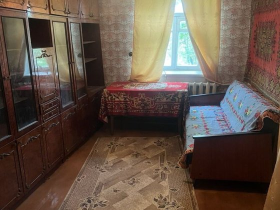 Будинок 6к меблі залишаються! Є літня кухня, хлів та гараж, криниця в дворі. Ділянка 25сот. 46514 Полонное