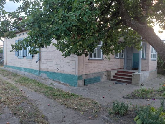 Будинок 80.3 м2 район 6 школи Золотоноша