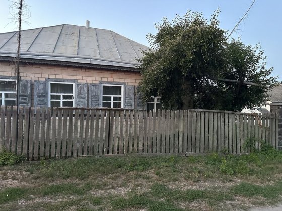 Продам будинок у Золотоноші недалеко від центру Золотоноша