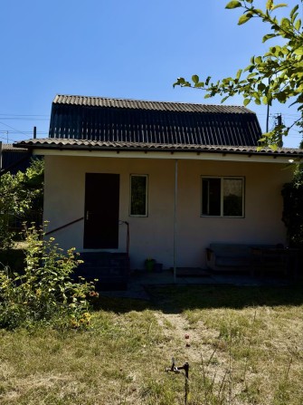 Дача з  банею біля річки, кооператив «Сади Дружба», с. Лозівок. - фото 1