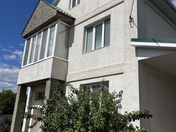 Продаж добротного будинку в с.Дубіївка, 20 км.від Черкас.ДЕРЖПРОГРАМИ Дубиевка