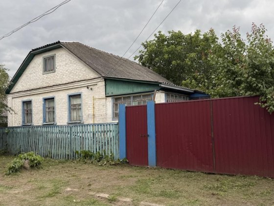 Продається будинок.Місто Мена. Чернігівська область. Мена