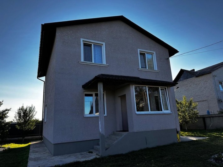 Просторий двоповерховий будинок 167,6 м² у смт Козелець - лише 70 км від Києва - фото 1