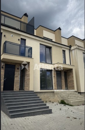 Продаж/або обмін тауна на 3 кім жилу квартиру - фото 1