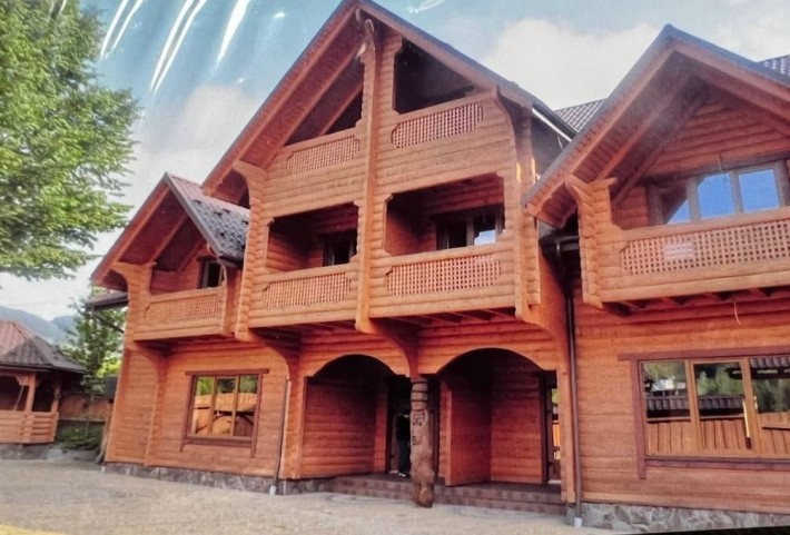 Продаж будинку 800м² в с. Мигове, Чернівецької області - фото 1