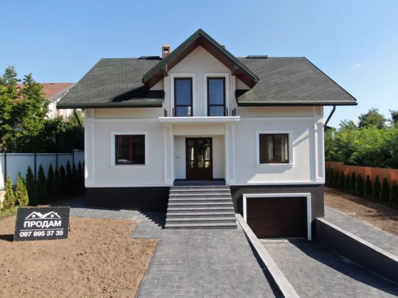 Продам Будинок в сучасному стилі в топовій локації Чернівців Вулиця ХРЕЩАТИНСЬКА район РОША СТИНКА Заволока