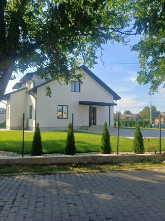 Продається сучасний будинок з ремонтом - фото 1