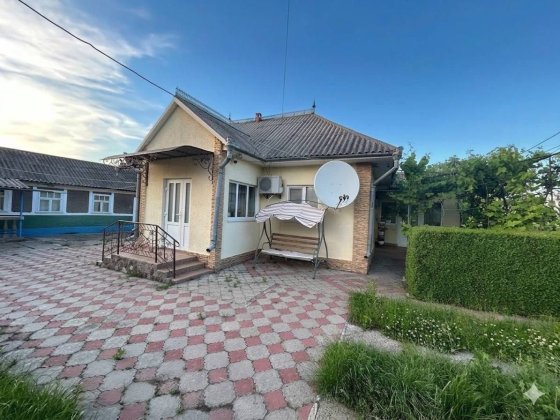 Продається будинок Кельменці