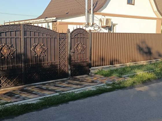 Без комісії.Продаж капітального цегляного будинку 84 м2. Місто Бровари вулиця Короля Данила 30 А