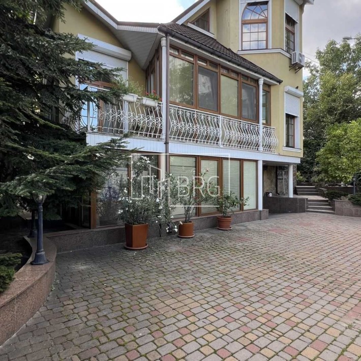 Продажа дома в центре Киева на Печерске без комиссии - фото 1