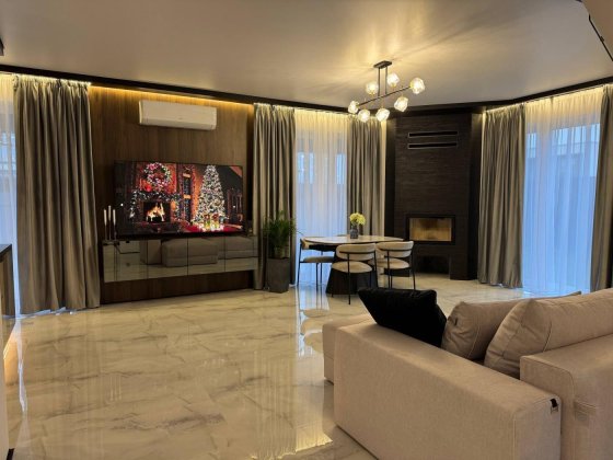 Автономний будинок (без комісії) 180 м² та 8 соток поруч з Osocor | 7 км до метро Осокорки та Славут