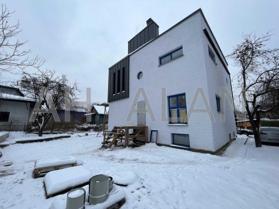 Продається будинок 235 м2 в Києві, вул. Газопровідна. Берковці