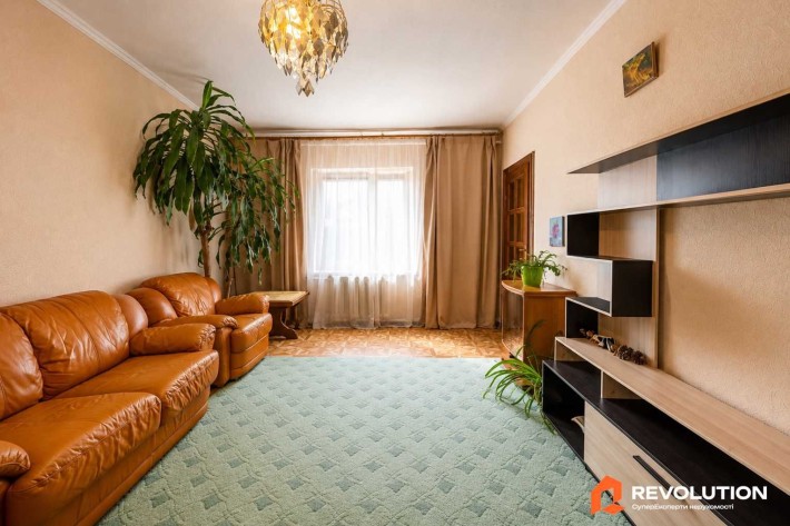 Без комісії. Продаж будинку 100.4м2, м. Бровари, вул. Онікієнка Олега, 38/1 - фото 1