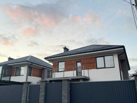 Продам дом 290м2 на Теремках Киев 2 мин окружная на Селекционеров, 2
