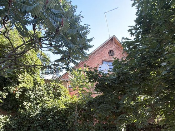 Продам частину будинку по вулиці Івана Мазепи ( р-н 6 школи)