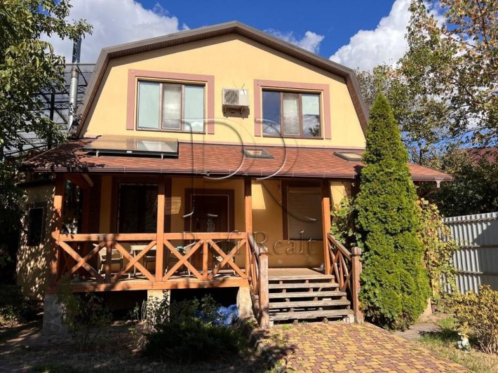 Осокорки,239 м², 2 входи, укриття, метр.Славутич - фото 1