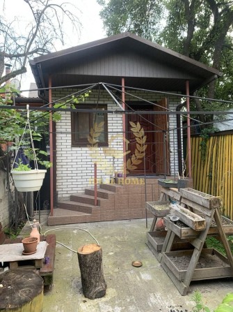 Продам частину будинку або обміняю, 55м² на 2 сотках, з гаражем, Голосіївський район. - фото 1