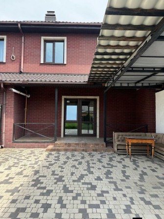 Таунзаус в ремонті р-н Військбуд - фото 1