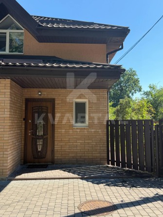 Продаж дуплекса з мінімальним оформленням. Газ. З гаражем і якісним ремонтом - фото 1
