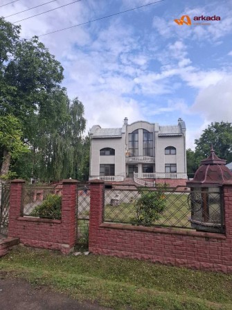 Продаж будинку 570м2 з сауною та басейном - фото 1