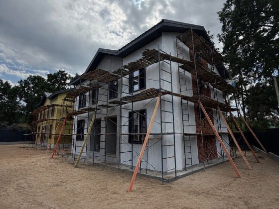 Ірпінь Дуплекс 95 м2 + мансарда 45 м2 Центральна частина міста, ГАЗ та Центральні комунікації