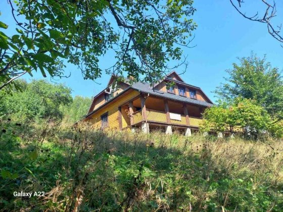 Пропонуємо до продажу будинок у мальовничій локації серед гір.М. Яремче, урочище Багрівець Ивано-Франковск