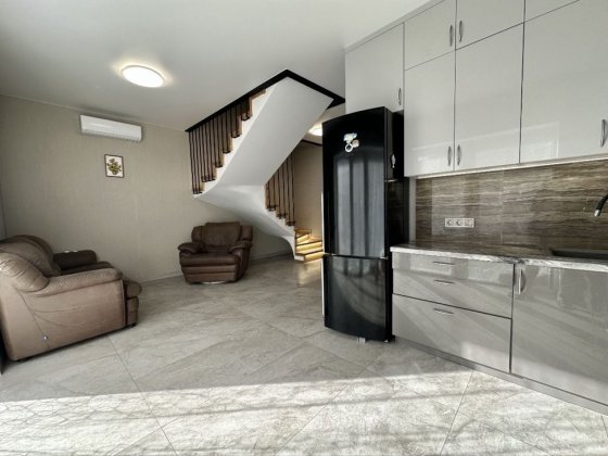 Продам таунхаус ОСОКОРКИ | 2 км от метро Славутич