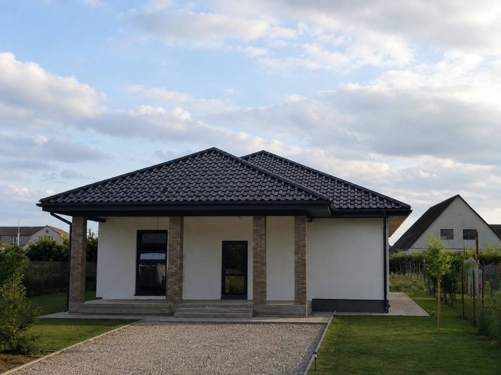 Просторий будинок 120 м² у центрі Борисполя, 11 соток, доступна єОселя - фото 1