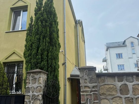 Продається будинок в самому центрі міста. Вулиця франка, коперника, павлика Івано-Франківськ