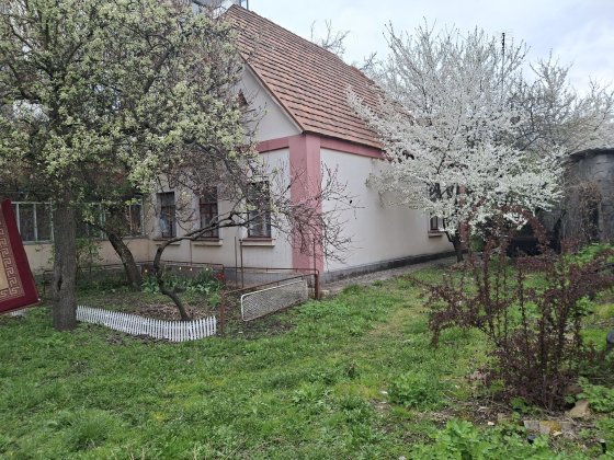 Будинок 170м.кв з  ділянкою 6,5 соток Київ, Караваєві Дачі
