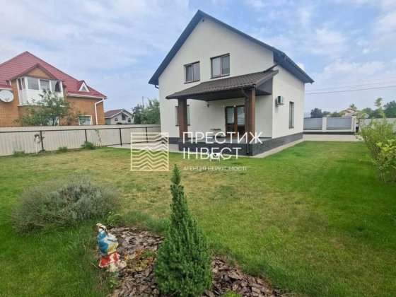 Продаж будинку в районі 4 школи