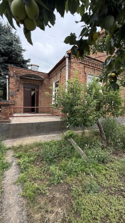 Продаю дом центрально - городской район 6 комнат улица Украинская 52 Просторный дом 158 м² с садом и - фото 1