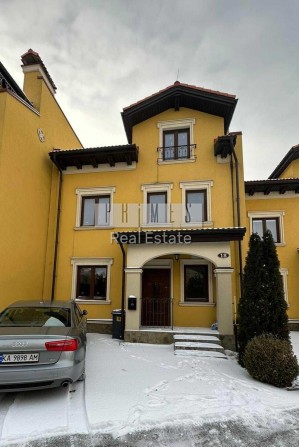 Продаж 3-х поверхового таунхаусу без ремонту, "Італійський квартал", Оболонь - фото 1