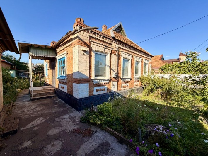 Продаж будинку в районі Карачунів - фото 1