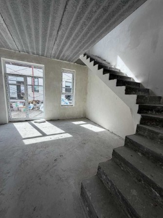 Таунхаус 86 м² біля парку Дубки Ірпінь 3 кімнати - фото 1