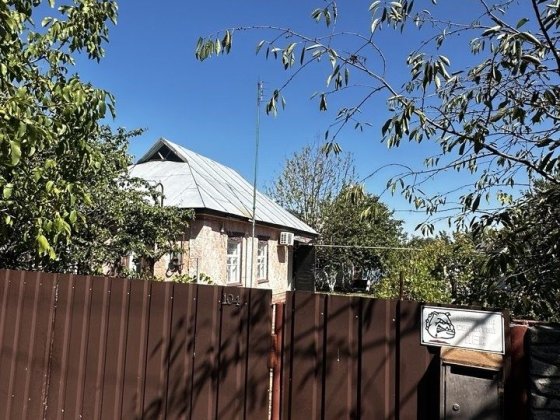 ПРОДАЖ затишного будинку з  великою ділянкою (25 соток) і молодим садом у с. Погреби Кременчуг